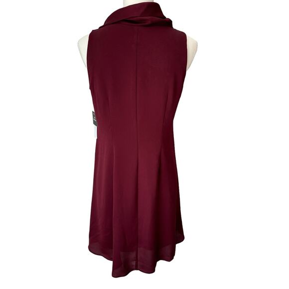 SIGNATURE BY ROBBIE B Burgundy Neck Tie Dress Size 8P - Picture 2 of 11